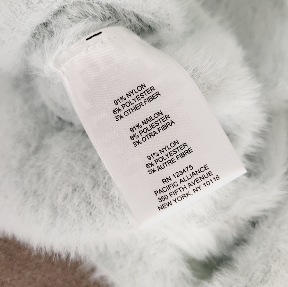 Ellen Tracy XS NEW Fuzzy Sweater - Picture 8 of 8